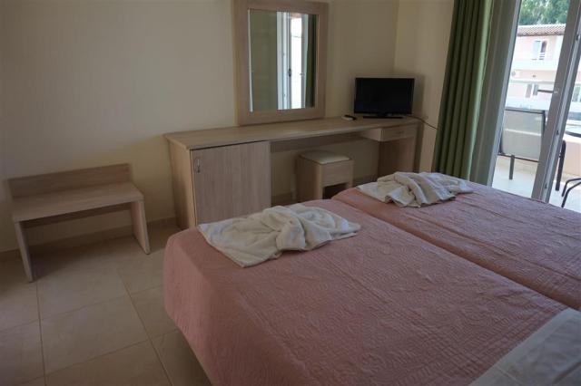 Hotel Alkyon - izba - letecký zájazd CK  - Korfu, Agios Georgio