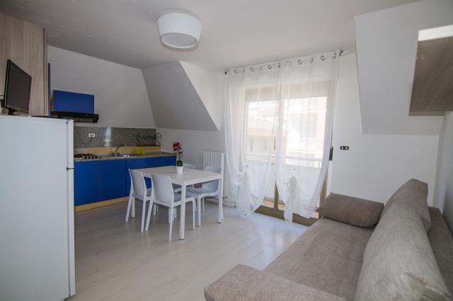 Palazzina Cala Luna - apartmán - zájazd vlastnou dopravou CK  -