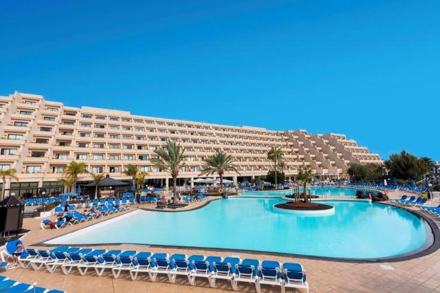 Hotel Grand Teguise Playa - bazén - letecký zájazd CK  - Lanzar