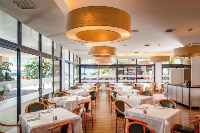 Hotel Grand Teguise Playa - reštaurácia - letecký zájazd CK  - 