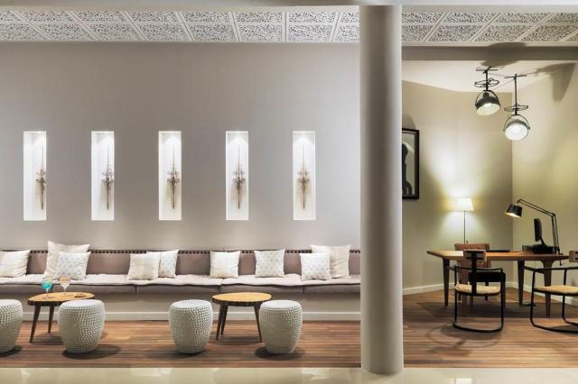 H10 White Suites Boutique Hotel - recepcia - letecký zájazd CK 