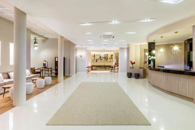 H10 White Suites Boutique Hotel - recepcia - letecký zájazd CK 