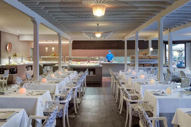 H10 White Suites Boutique Hotel - reštaurácia - letecký zájazd 