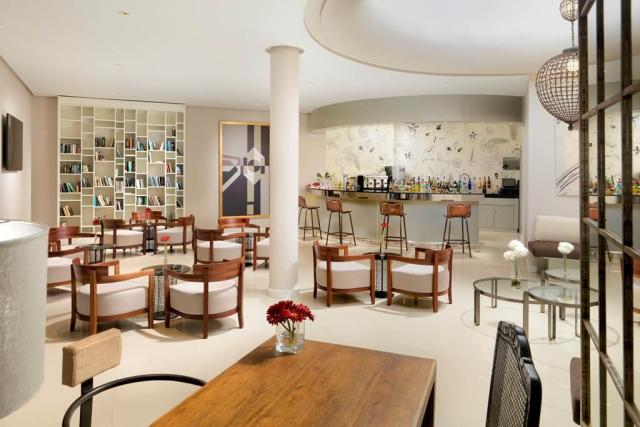 H10 White Suites Boutique Hotel - bar - letecký zájazd CK  - La