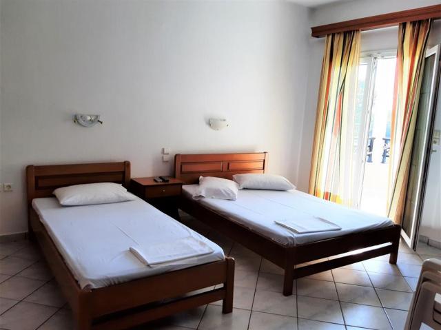 Apartmánový dom Stelios - interiér izby - zájazd autobusovou a 