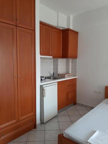 Apartmánový dom Stelios - interiér izby - zájazd autobusovou a 
