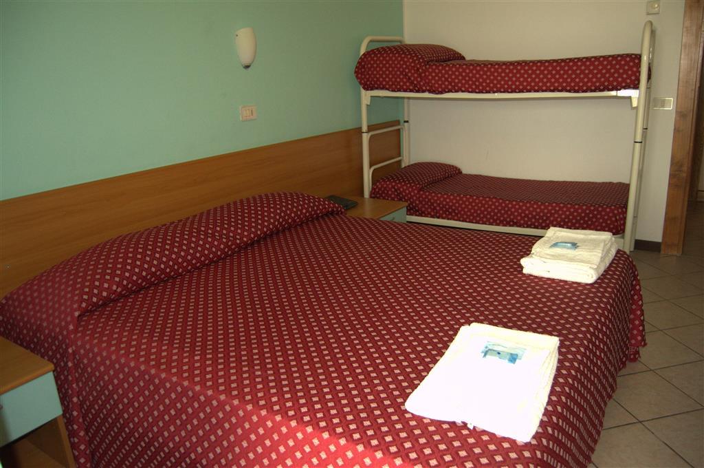 Hotel Blumen na pláži Rimini - Viserba, zájazdy autobusovou a i