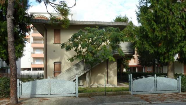apartmánový dom ORIALFI v Bibione, dovolenka s CK 