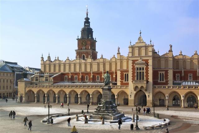 Predvianočný Krakow a Wieliczka