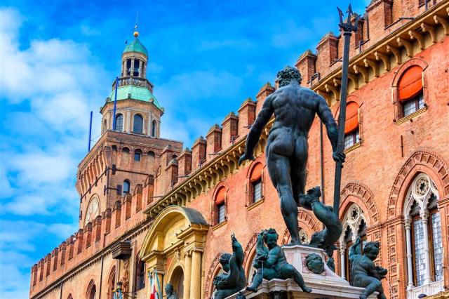 Poznávacie zájazdy CK , Bologna a San Maríno s kúpaním, Bologna