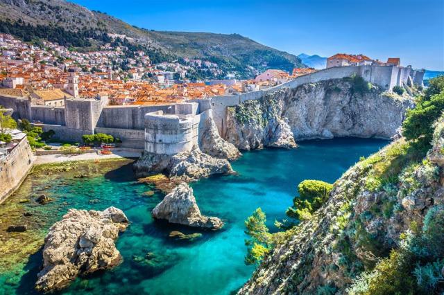 Poznávacie zájazdy CK , Veľký okruh Balkánom s Dubrovníkom, Cho