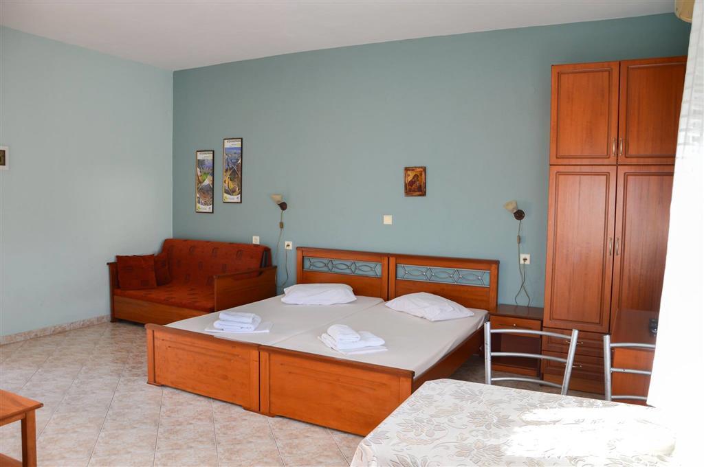 Apartmánový dom Vergina - izba - autobusový zájazd CK - Gréck