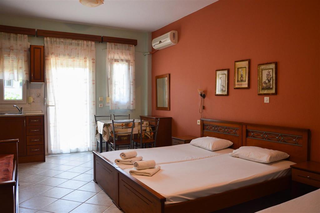Apartmánový dom Vergina - izba - autobusový zájazd CK - Gréck