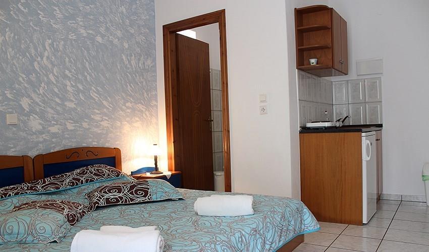Apartmánový dom Ilion - izba - autobusový zájazd CK - Grécko,