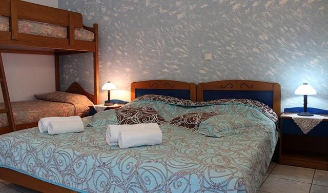 Apartmánový dom Ilion - izba - autobusový zájazd CK  - Grécko, 