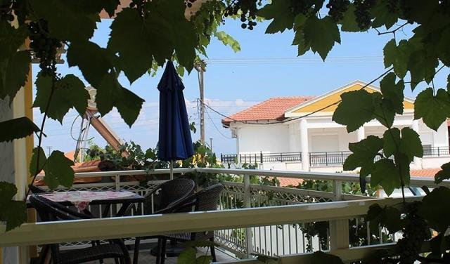 Apartmánový dom Ilion - výhľad - autobusový zájazd CK  - Grécko