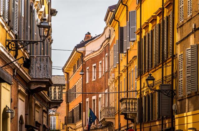 Poznávacie zájazdy CK , Taliansko na tanieri, Modena, Old Town