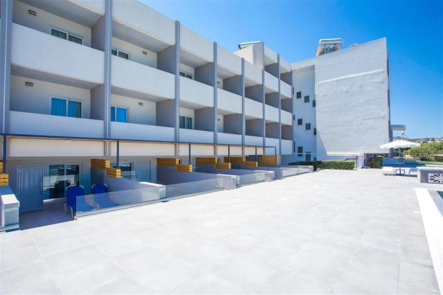 Hotel Tsampika - hotel - letecký zájazd CK  - Faliraki, Rodos