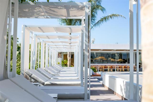 Hotel Orion - pool bar - letecký zájazd CK  (Rodos, Faliraki)