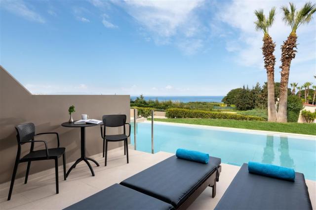 Hotel Kresten Palace - terasa - letecký zájazd CK  - Faliraki,