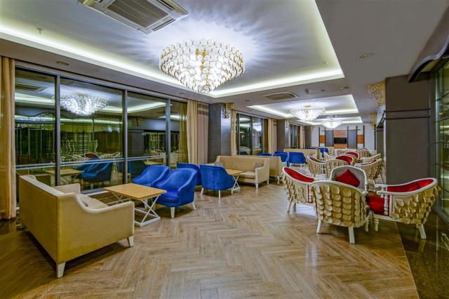 Diamond Premium Hotel & Spa - Petit bar - letecký zájazd CK  - 
