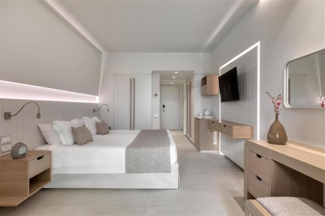 Neptune Luxury Resort - izba superior - letecky zájazd CK  - Ma