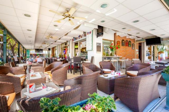Hotel Harry´s individuálnou a autobusovou dopravou, dovolenka s