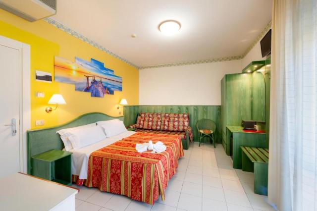 Hotel Harry´s individuálnou a autobusovou dopravou, dovolenka s