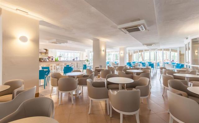 BlueSea Costa Verde - bar - letecký zájazd od CK  - Malorka, El