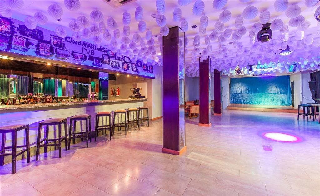 hotel BlueSea Club Marthas - bar - letecký zájazd od CK - Malo