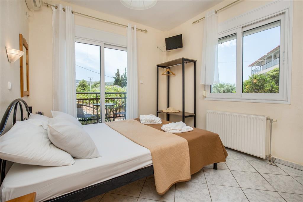 Apartmány Ianos - štúdio - autobusový zájazd CK - Grécko, Thas