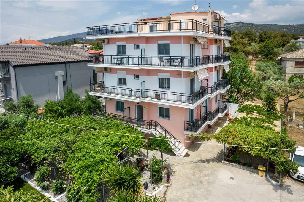 Apartmány Ianos - exteriér - autobusový zájazd CK - Grécko, Th