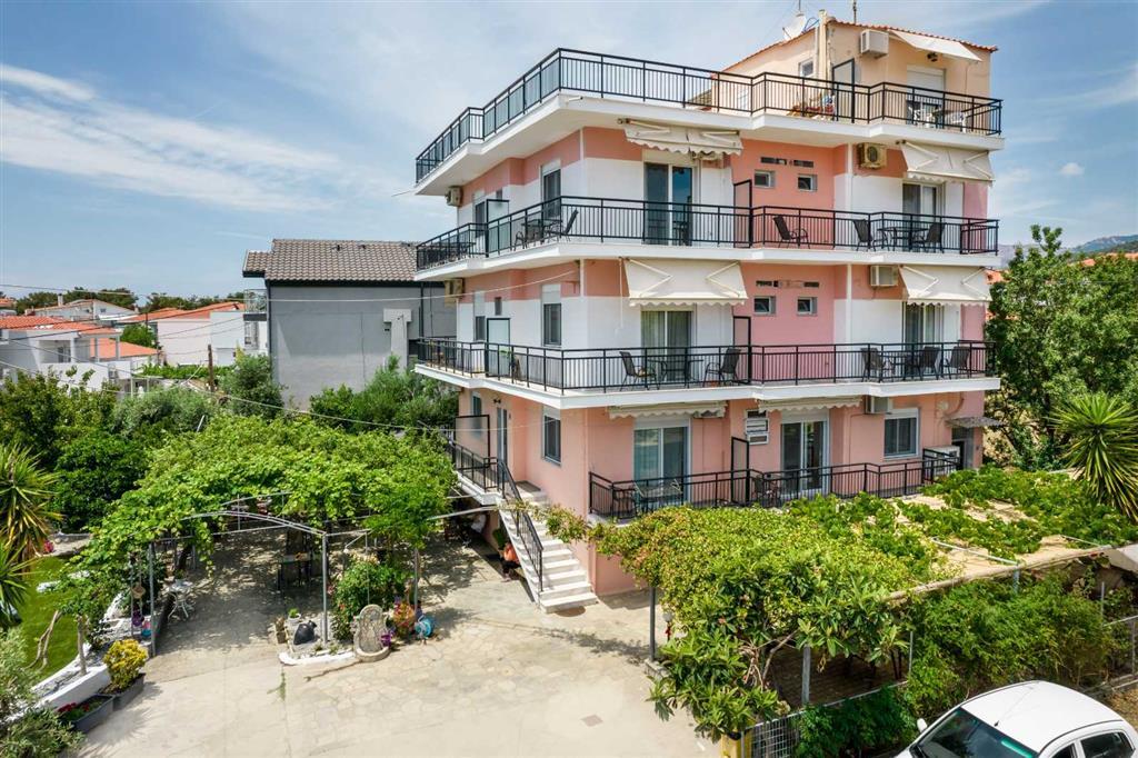 Apartmány Ianos - exteriér - autobusový zájazd CK - Grécko, Th