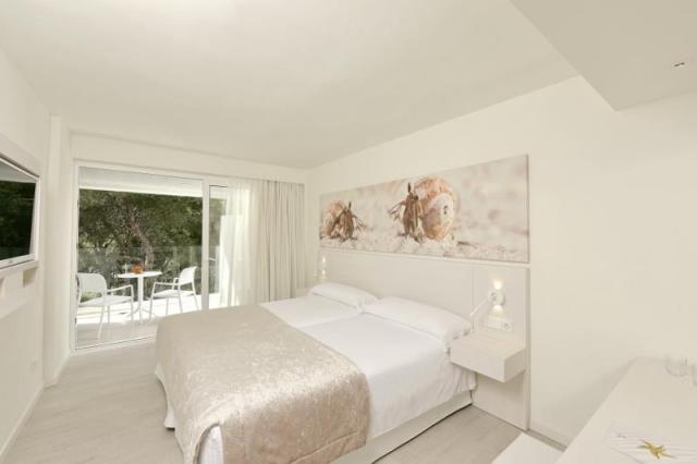 Iberostar Cristina - izba - letecký zájazd CK  - Malorka, Playa