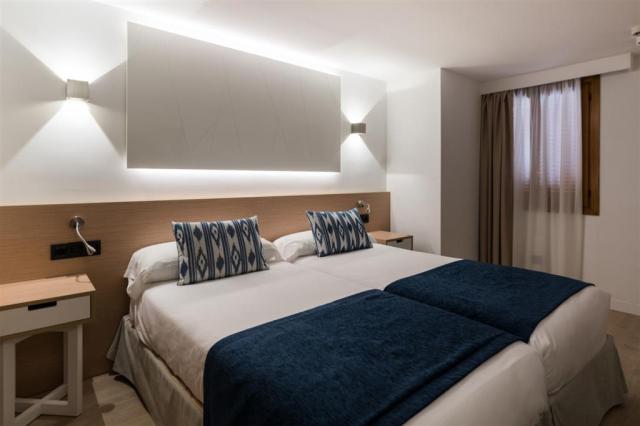 THB Felip - hotel - izba - letecký zájazd CK  - Malorka, Porto 