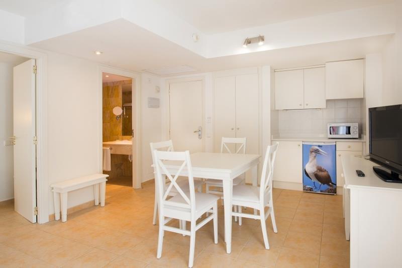 Iberostar Ciudad Blanca - apartmán - letecký zájazd CK - Malor
