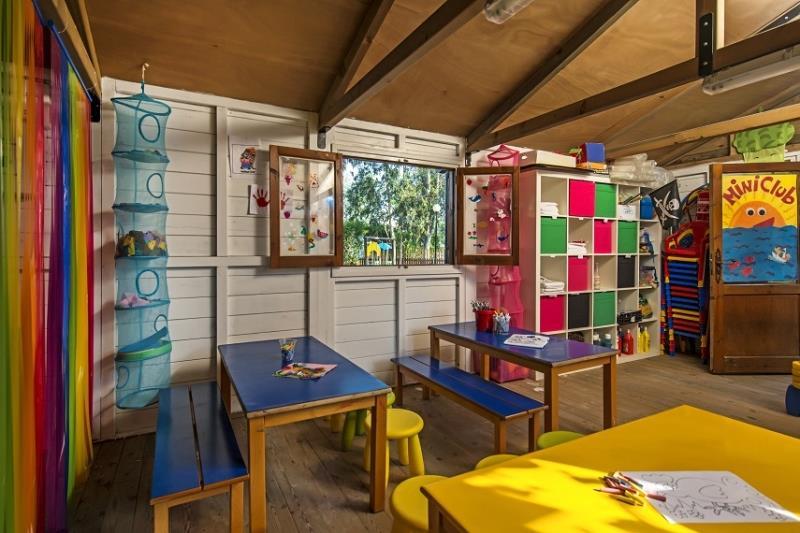 Iberostar Ciudad Blanca - miniklub - letecký zájazd CK - Malor