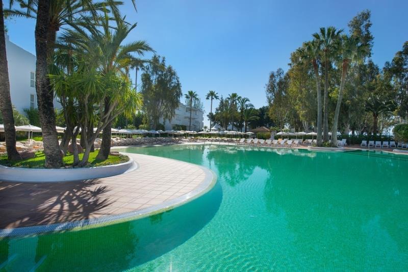 Iberostar Ciudad Blanca - bazén - letecký zájazd CK - Malorka,