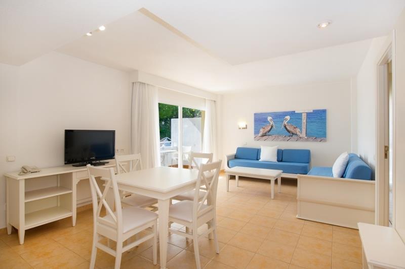Iberostar Ciudad Blanca - apartmán - letecký zájazd CK - Malor
