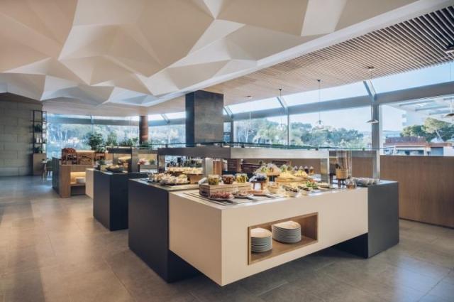 Iberostar Selection Llaut Palma - bufetové stoly - letecký zája