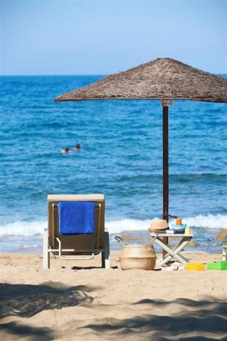 Louis Ledra Beach - pláž - letecký zájazd CK  - Cyprus, Paphos