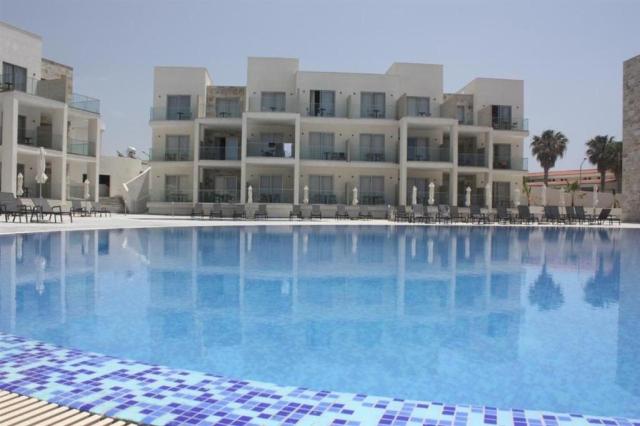 Amphora Hotel Suites - hotel - letecký zájazd CK  - Cyprus, Pap