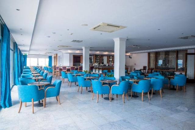 Cynthiana Beach Hotel - bar - letecký zájazd CK  - Cyprus, Paph