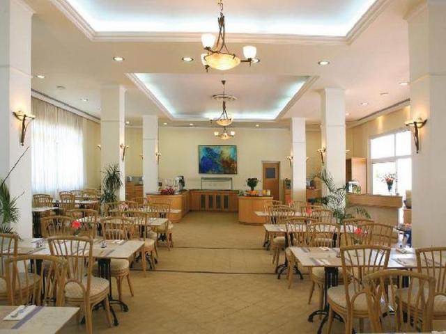 Cynthiana Beach Hotel - reštaurácia - letecký zájazd CK  - Cypr