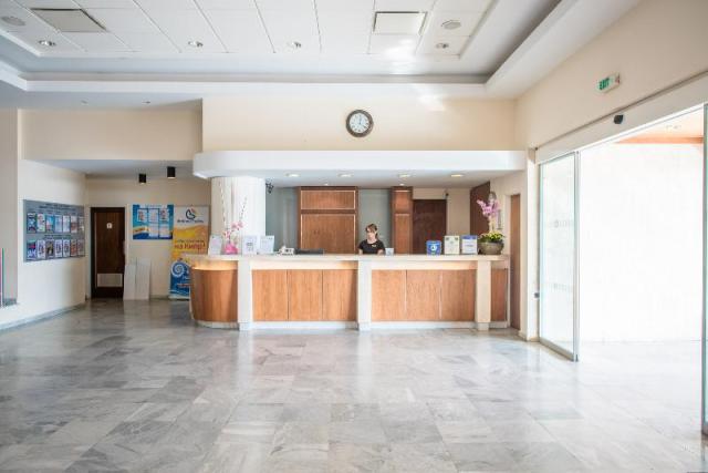 Cynthiana Beach Hotel - recepcia - letecký zájazd CK  - Cyprus,