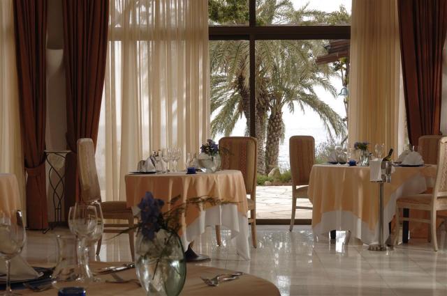 Coral Beach Hotel Resort - hotel - letecký zájazd CK  - Cyprus,