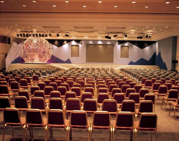 Coral Beach Hotel Resort - konferenčná miestnosť - letecký zája