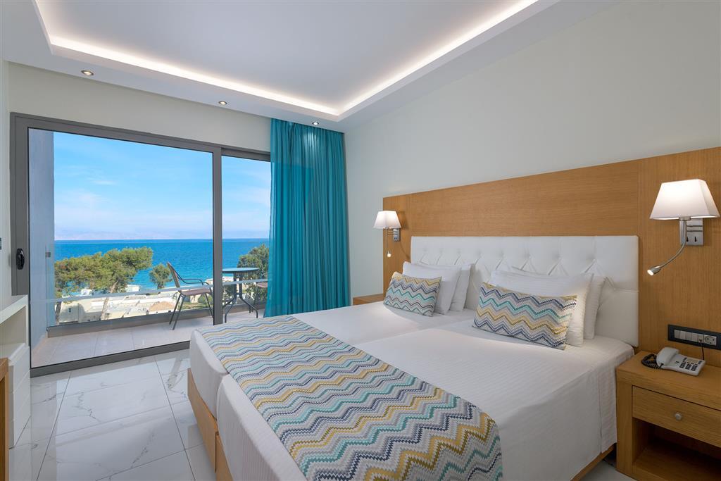 Hotel Oceanis Park - izba s výhľadom na more - letecký zájazd C