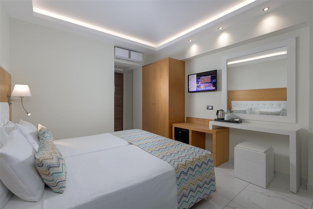 Hotel Oceanis Park - izba - letecký zájazd CK  - Ixia, Rodos