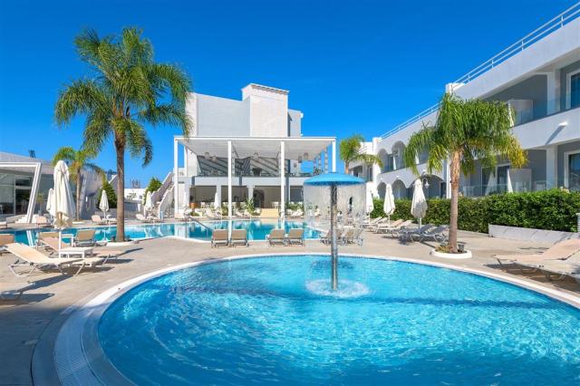 Hotel Oceanis Park - hotel s bazénom - letecký zájazd CK  - Ixi